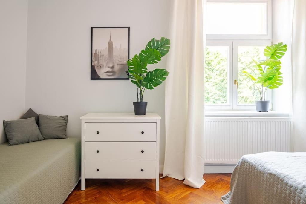 Florianska Gate Luxury Apartments Cracovia Exterior foto
