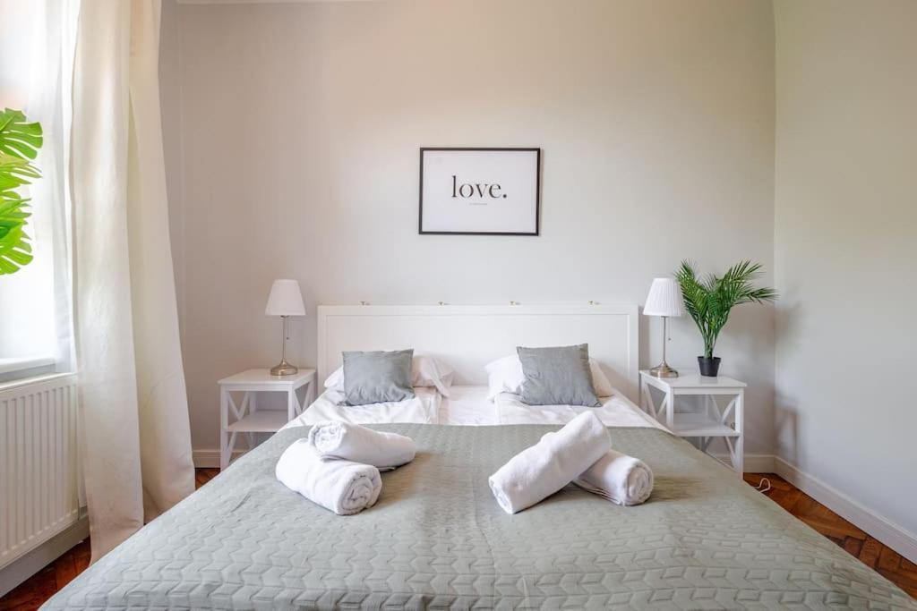 Florianska Gate Luxury Apartments Cracovia Exterior foto